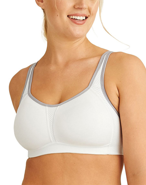 sports bra with cups