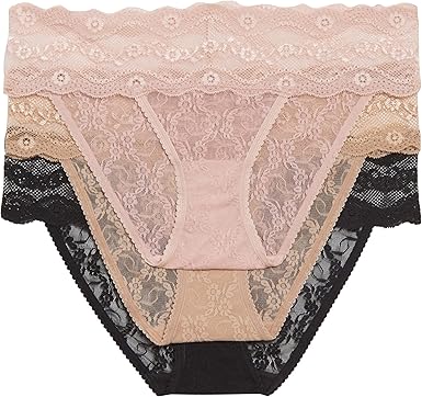 b.tempt'd Lace Kiss Bikini Panty Pack, Style# 970682, Pkg of 3